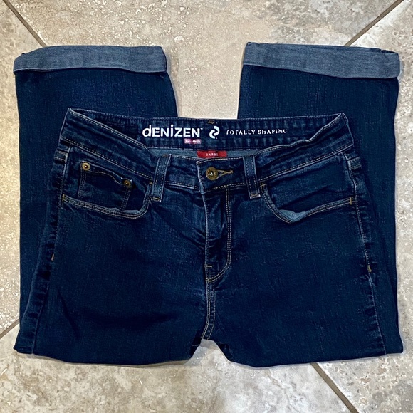 Denizen from Levi's Denim - ❤️ Denizen Totally Shaping Cropped Jeans